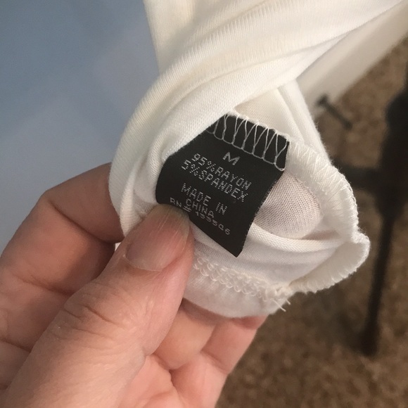 Ivory tank with low shine abstract design beading - Picture 5 of 6